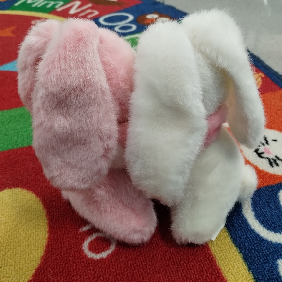 ✓Wishpets Pink  And White Easter Bunnies Hugging Rabbits Stuffed Animal Plush 8" - Picture 4 of 15
